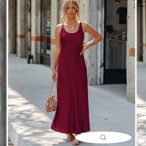 NIGHT TO REMEMBER SATIN MAXI DRESS - MERLOT-